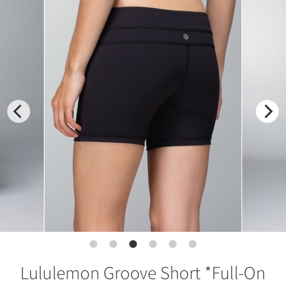 Bundle 2 pair size 8 Lululemon groove shorts reg